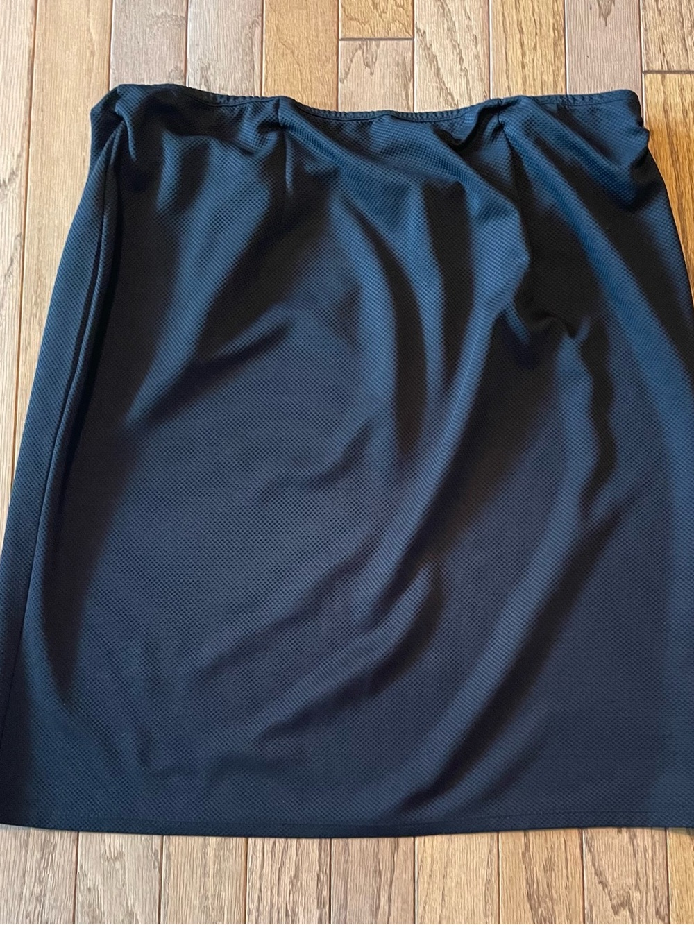 Cato Woman Classic Black Elastic Waist Pencil Skirt - Size 22/24W (Like New) - Picture 2 of 5